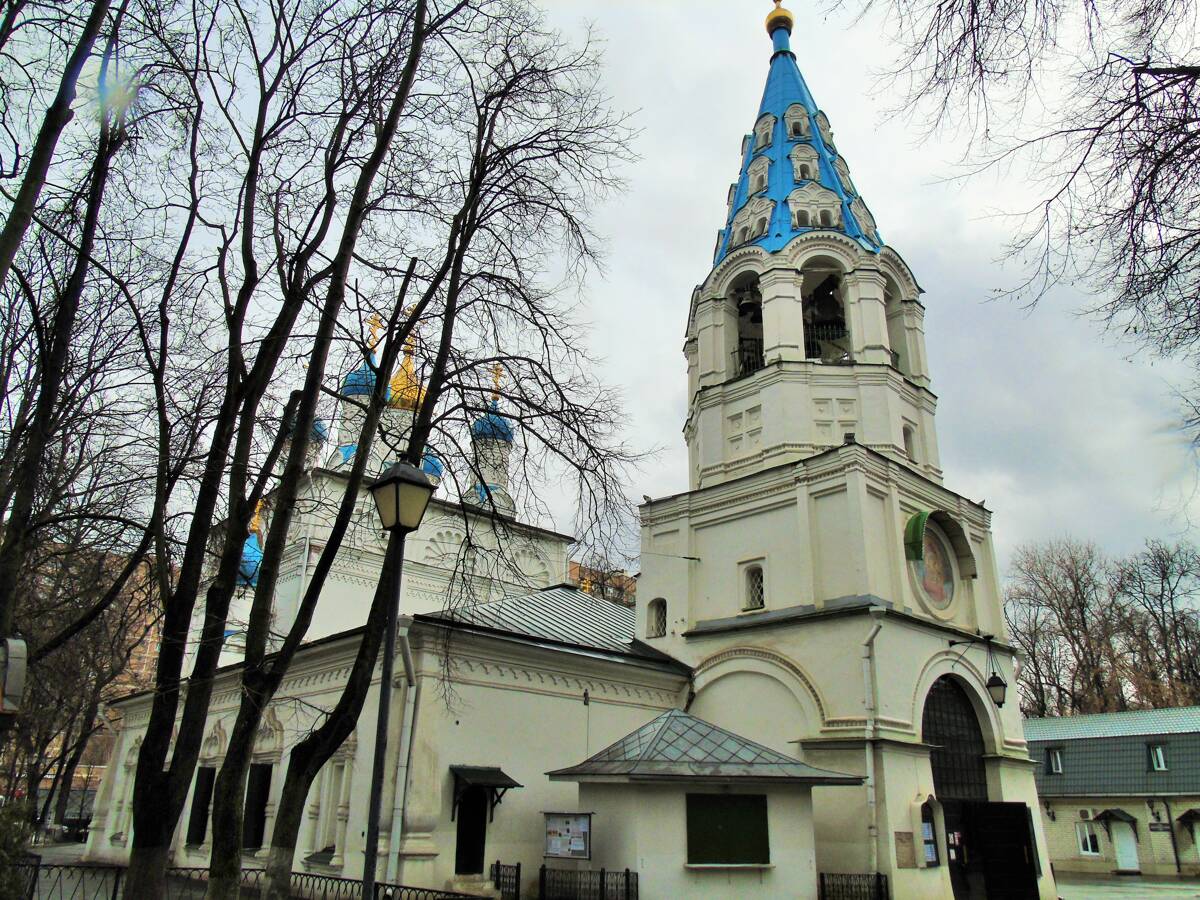 Церковь Петра и Павла в Лефортове, Лефортово (Юго-Восточный административный округ (ЮВАО), г. Москва). фасады