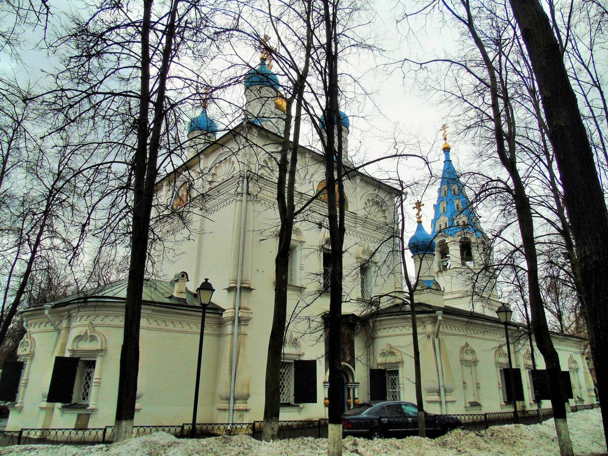 Церковь Петра и Павла в Лефортове, Лефортово (Юго-Восточный административный округ (ЮВАО), г. Москва). фасады