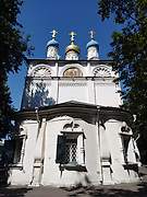 Лефортово. Петра и Павла в Лефортове, церковь