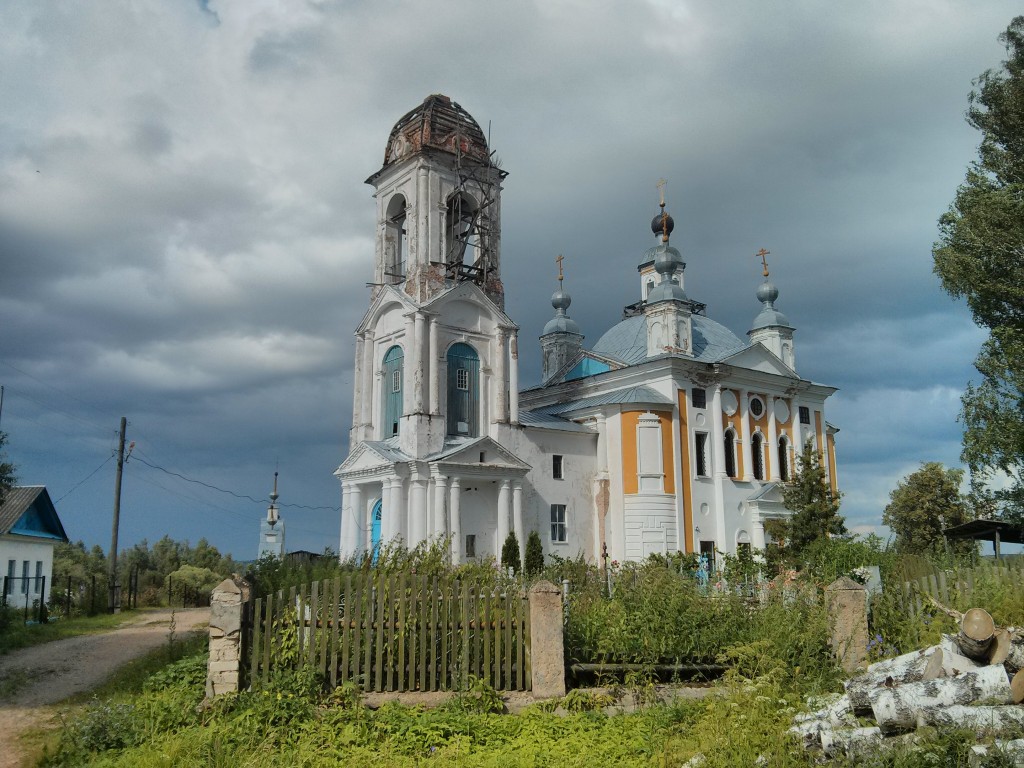 Спас-Смердино. Церковь Спаса Преображения. фасады