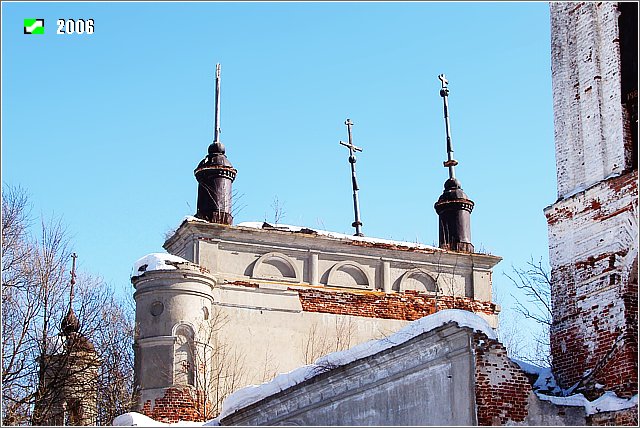 Александрово. Церковь Рождества Пресвятой Богородицы. фасады, Основной объем, западный фасад