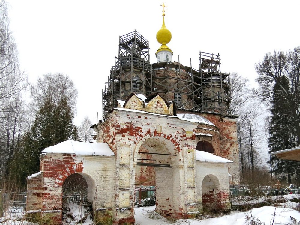 Старинский Погост. Церковь Воскресения Христова. фасады