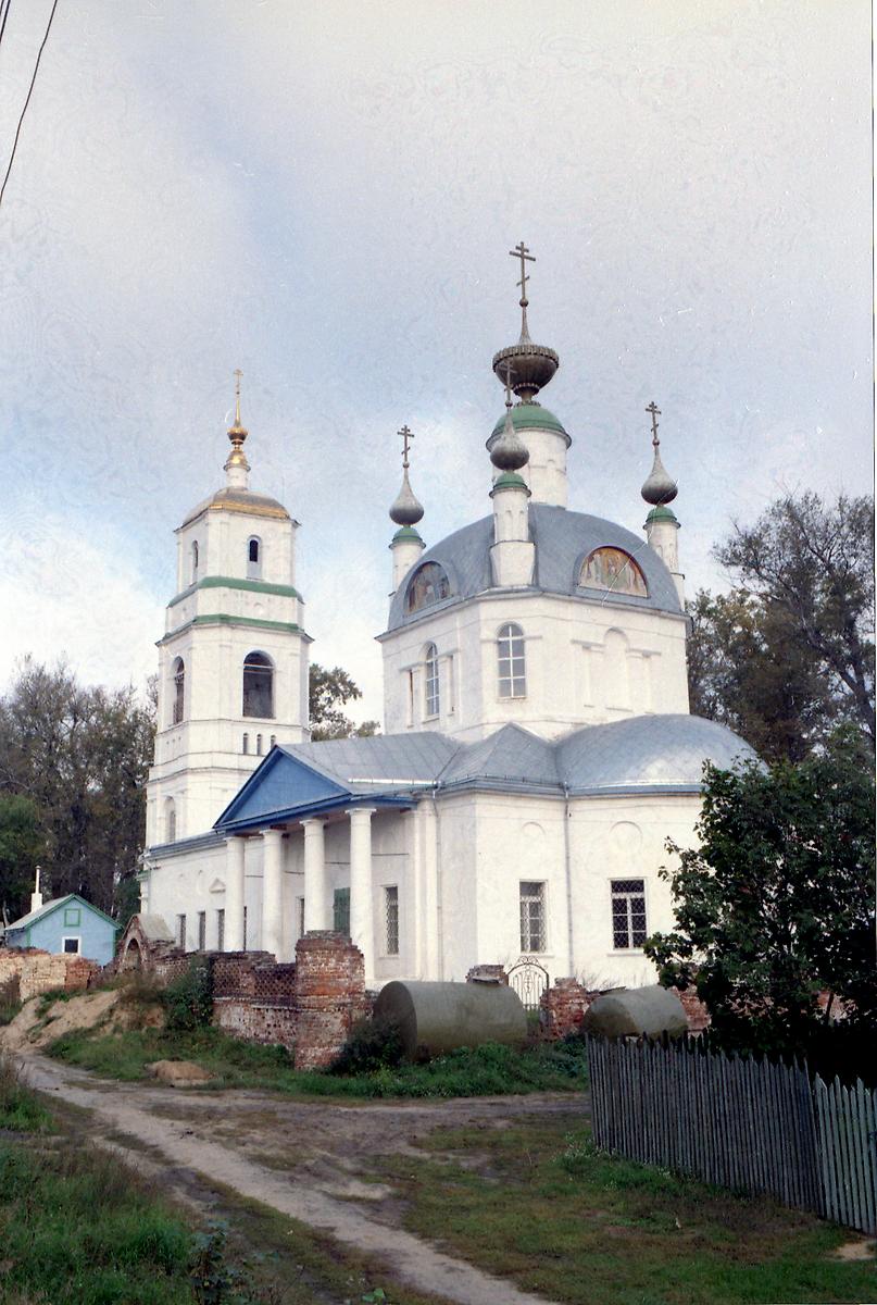 фасады. Церковь Троицы Живоначальной, Хотеичи (Орехово-Зуевский городской округ, Московская область)