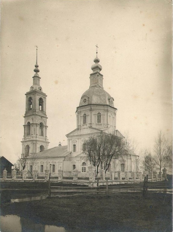 Церковь Введения во храм Пресвятой Богородицы, Дмитров (Дмитровский городской округ, Московская область). архивная фотография, Фото 1920-ых годов из фондов Музея-заповедника 