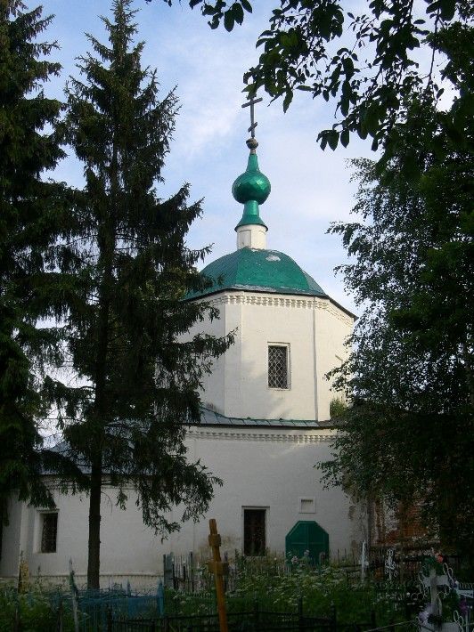 Церковь Воскресения Словущего, Карпово (Дмитровский городской округ, Московская область). фасады, Церковь Воскресения Словущего в селе Карпово