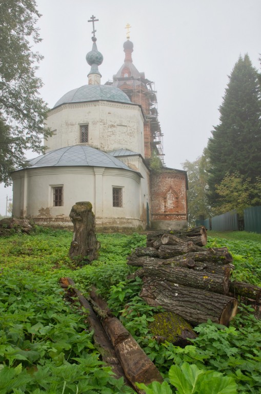 Церковь Воскресения Словущего, Карпово (Дмитровский городской округ, Московская область). фасады