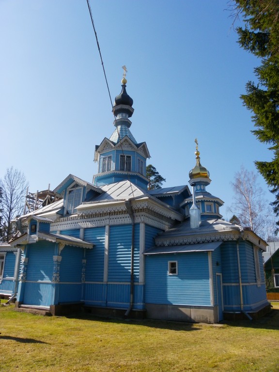 Сиверский. Церковь Петра и Павла. фасады