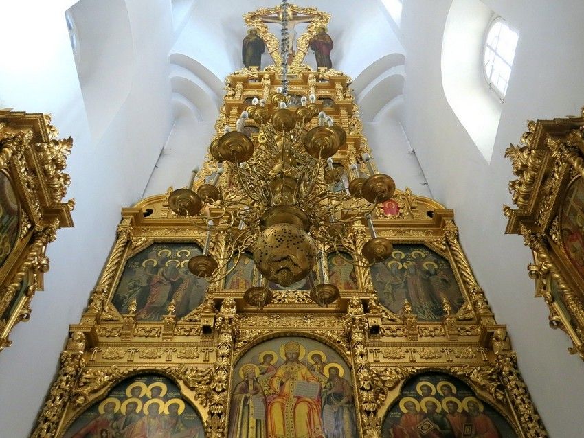Свиблово. Церковь Троицы Живоначальной в Свиблове. интерьер и убранство