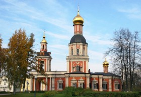 Москва. Церковь Троицы Живоначальной в Свиблове