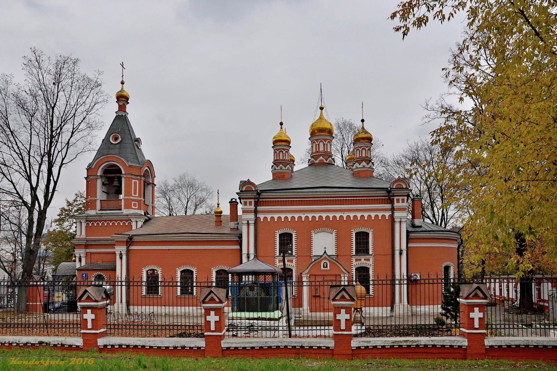 Отрадное. Церковь Рождества Пресвятой Богородицы во Владыкине. фасады