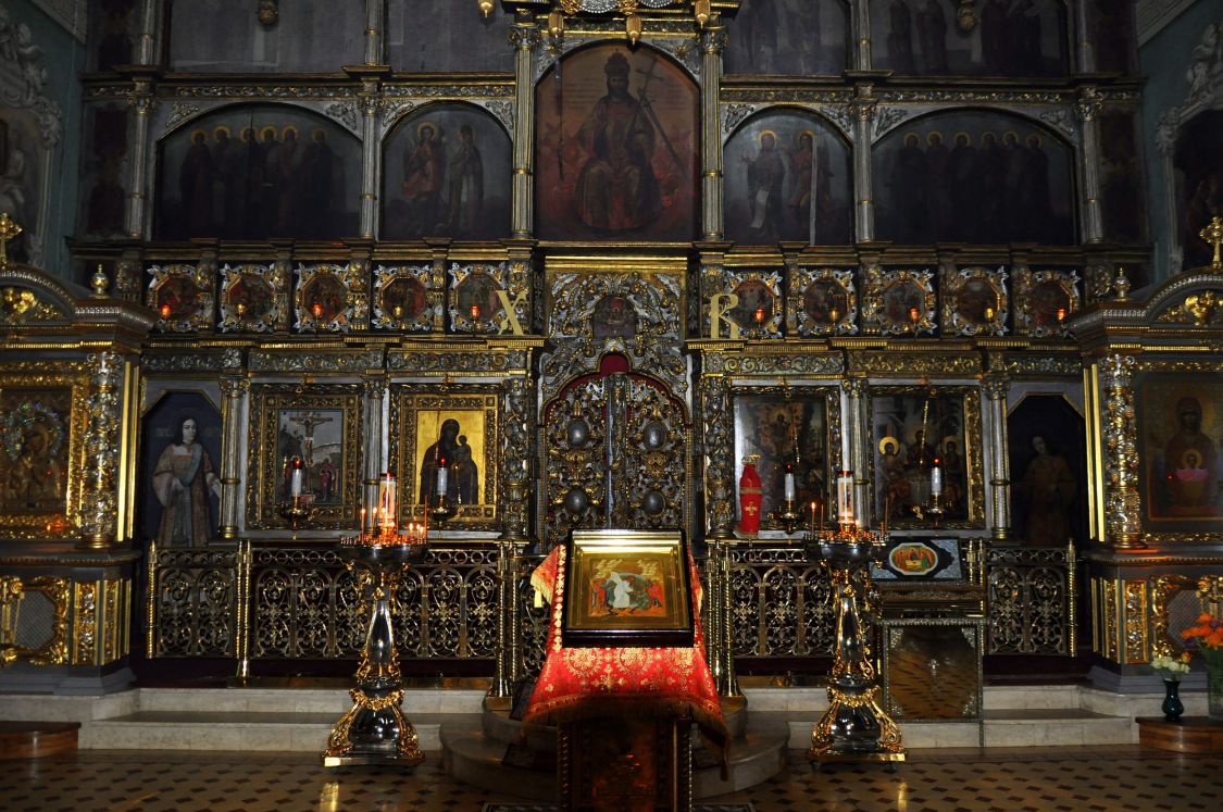 Церковь Троицы Живоначальной в Останкине, Останкинский (Северо-Восточный административный округ (СВАО), г. Москва). интерьер и убранство