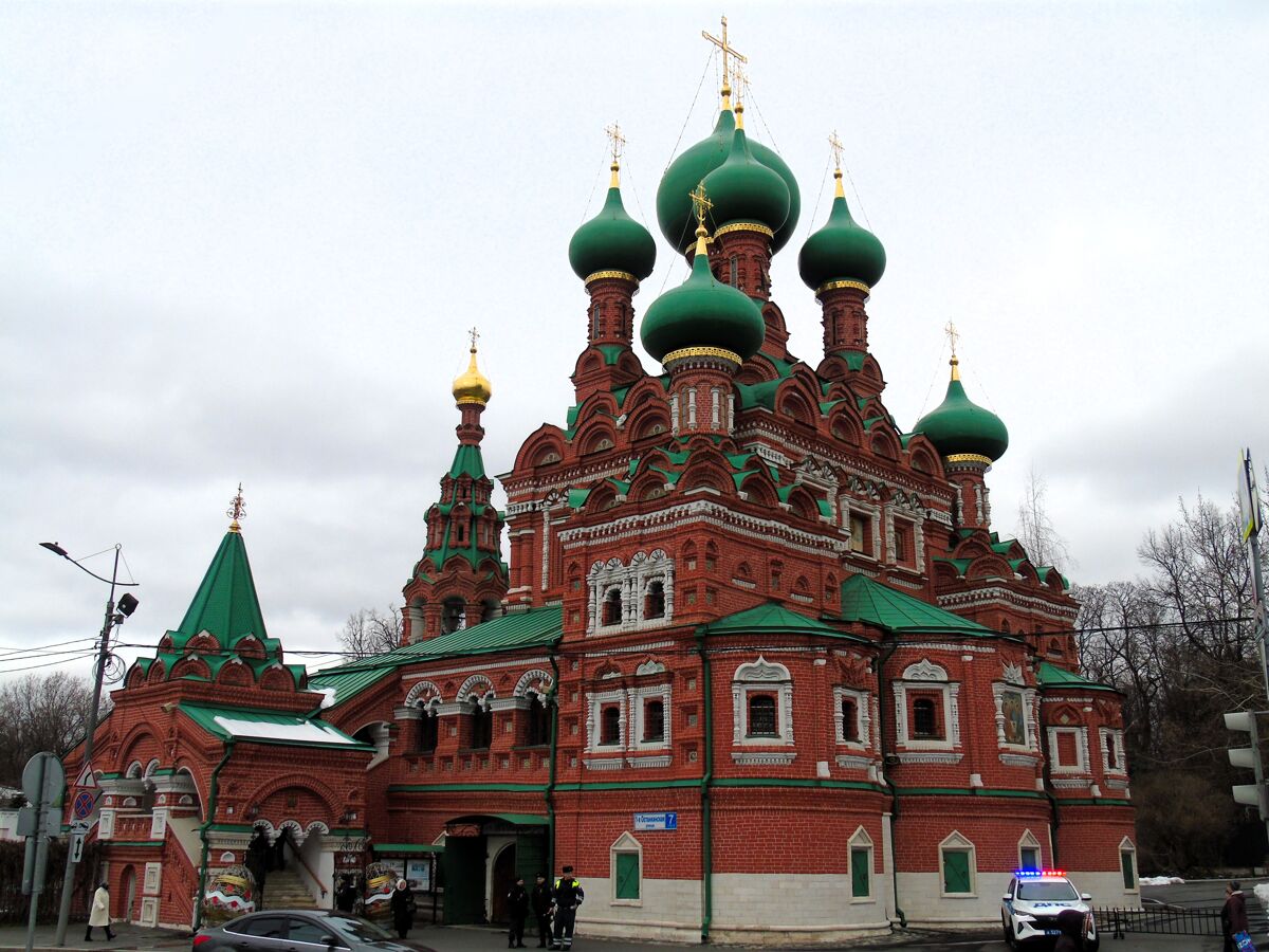 Церковь Троицы Живоначальной в Останкине, Останкинский (Северо-Восточный административный округ (СВАО), г. Москва). фасады