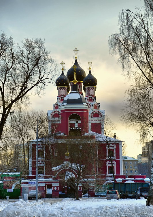 Церковь Тихвинской иконы Божией Матери в Алексеевском (