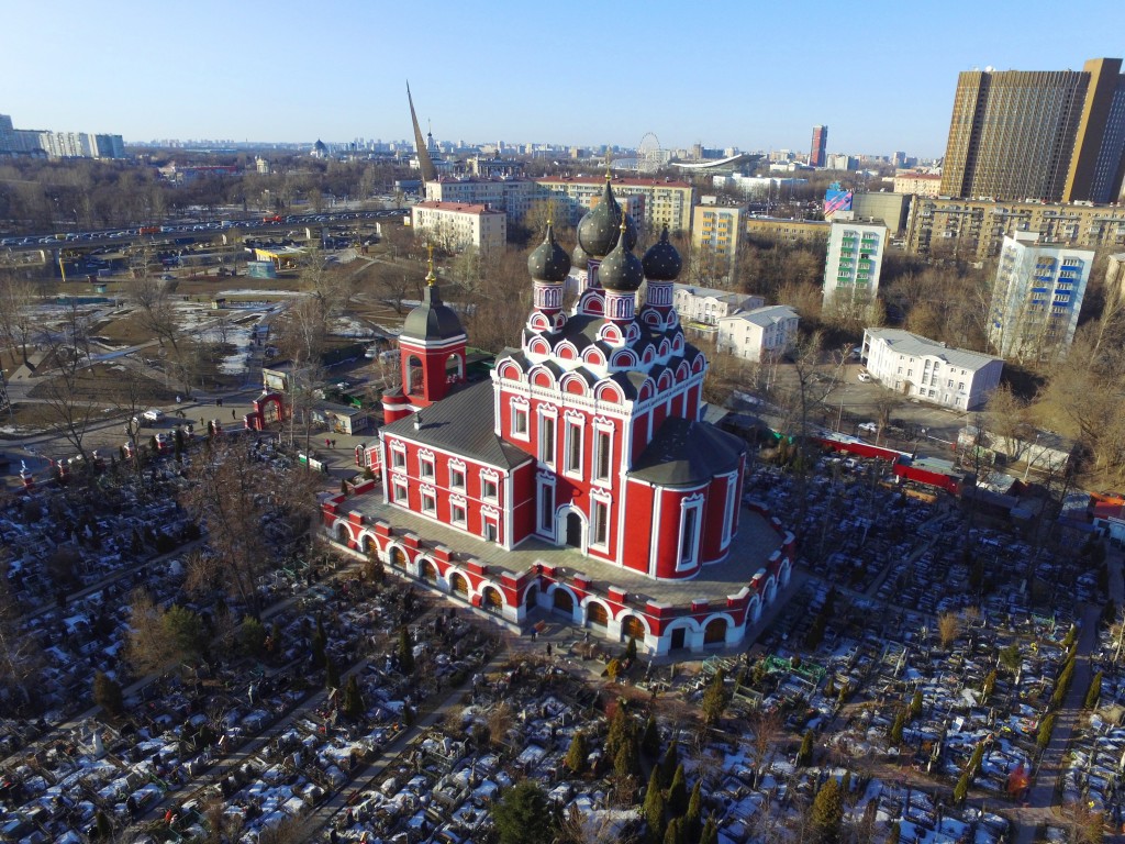 Церковь Тихвинской иконы Божией Матери в Алексеевском (
