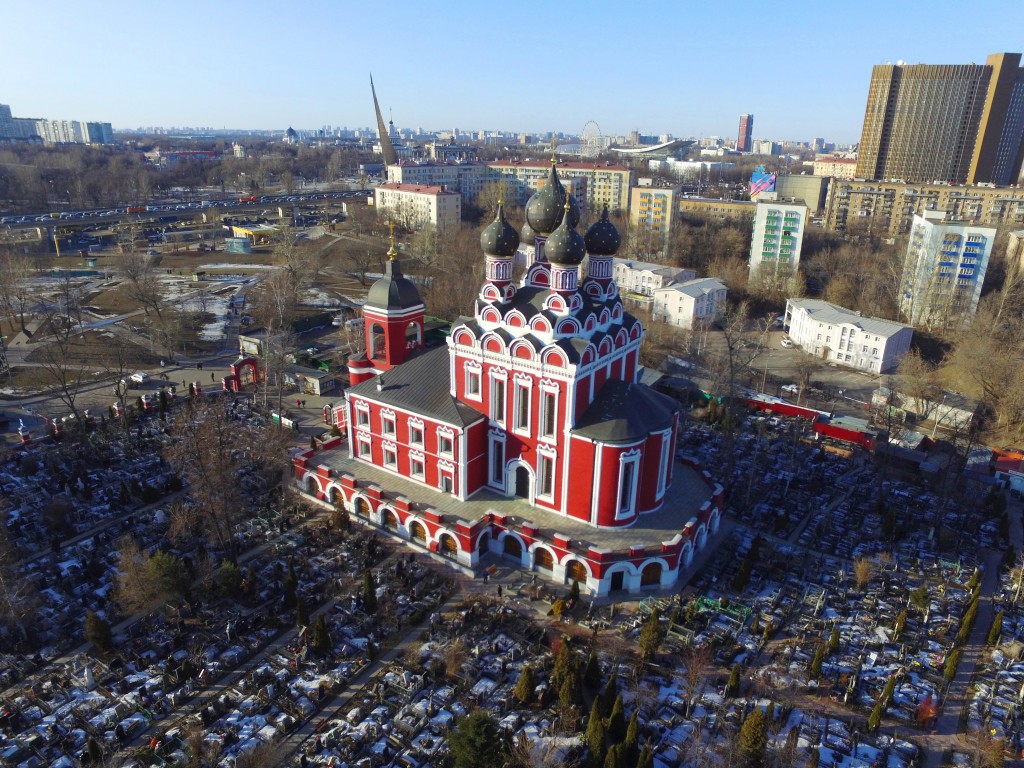 Алексеевский. Церковь Тихвинской иконы Божией Матери в Алексеевском (