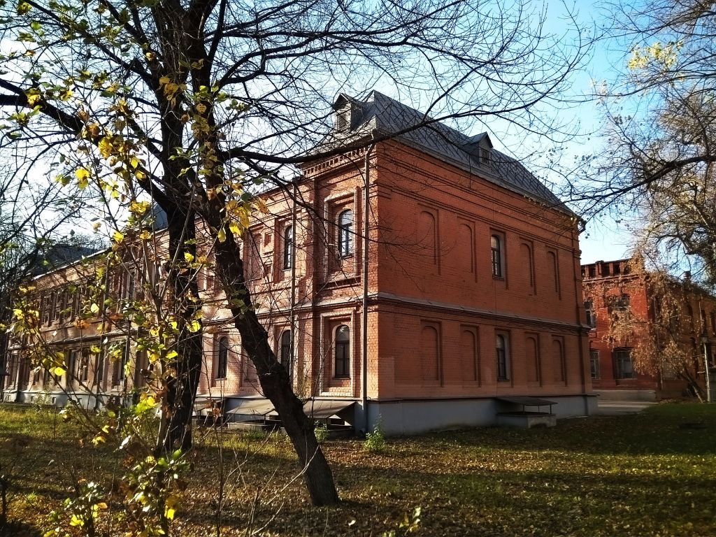 Домовая церковь Николая Чудотворца при Центре борьбы с туберкулёзом, Сокольники (Восточный административный округ (ВАО), г. Москва). архитектурные детали