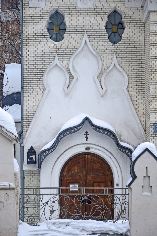 Басманный. Церковь Покрова Пресвятой Богородицы Покрово-Успенской старообрядческой общины. архитектурные детали