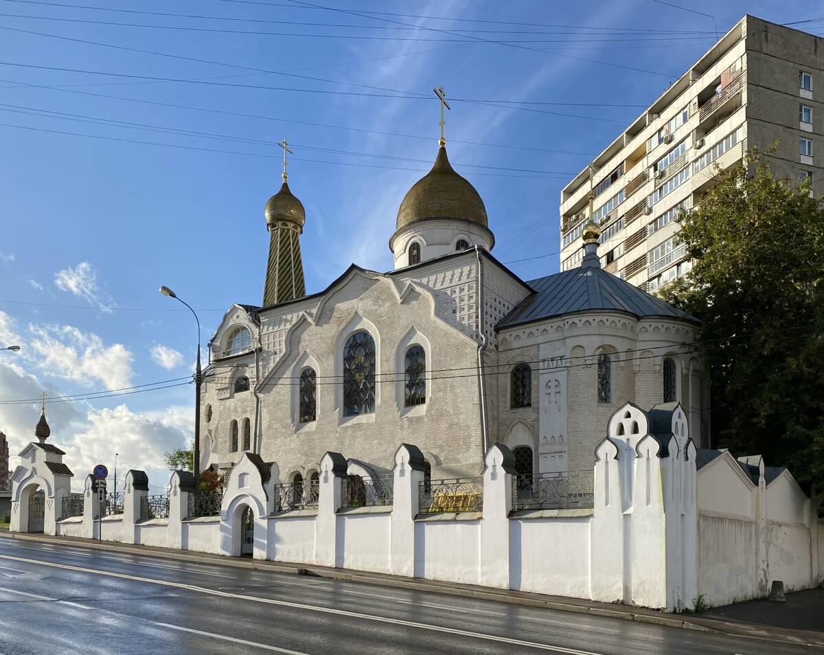 Церковь Покрова Пресвятой Богородицы Покрово-Успенской старообрядческой общины, Басманный (Центральный административный округ (ЦАО), г. Москва). фасады, Вид с юго-востока