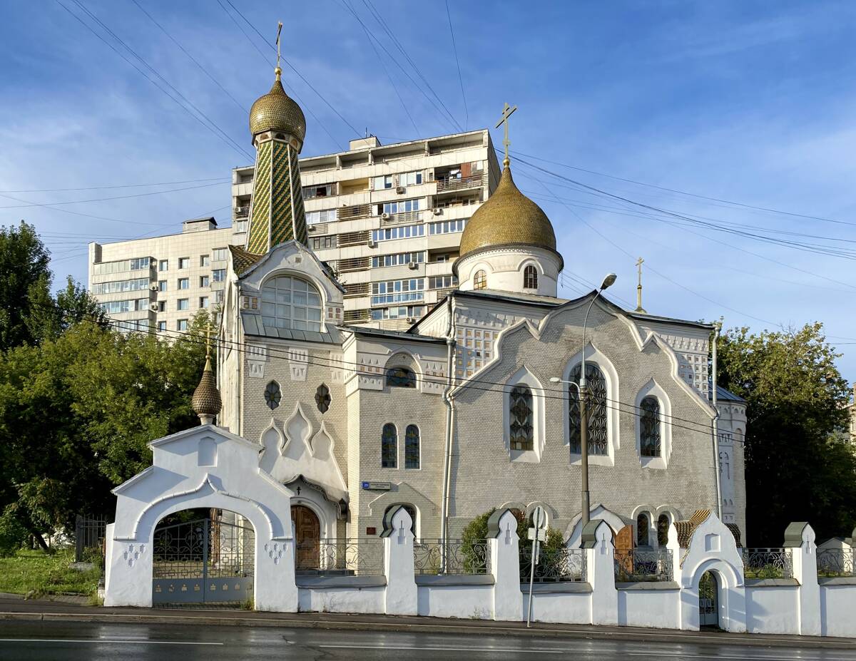 Церковь Покрова Пресвятой Богородицы Покрово-Успенской старообрядческой общины, Басманный (Центральный административный округ (ЦАО), г. Москва). фасады, Вид с юга