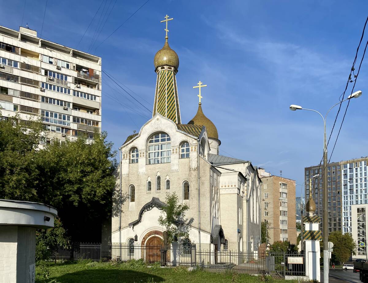 Церковь Покрова Пресвятой Богородицы Покрово-Успенской старообрядческой общины, Басманный (Центральный административный округ (ЦАО), г. Москва). фасады, Вид с юго-запада