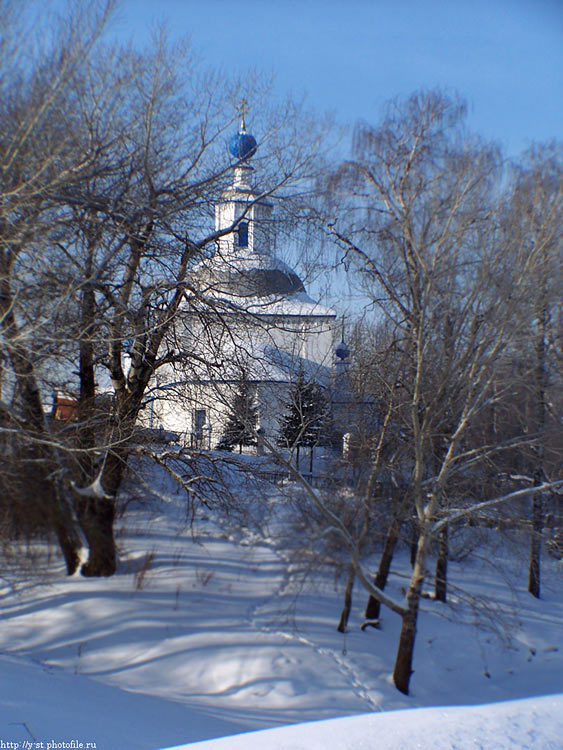 Галич. Церковь Космы и Дамиана на Козьмодемьянском погосте. общий вид в ландшафте, Вид со стороны железной дороги
