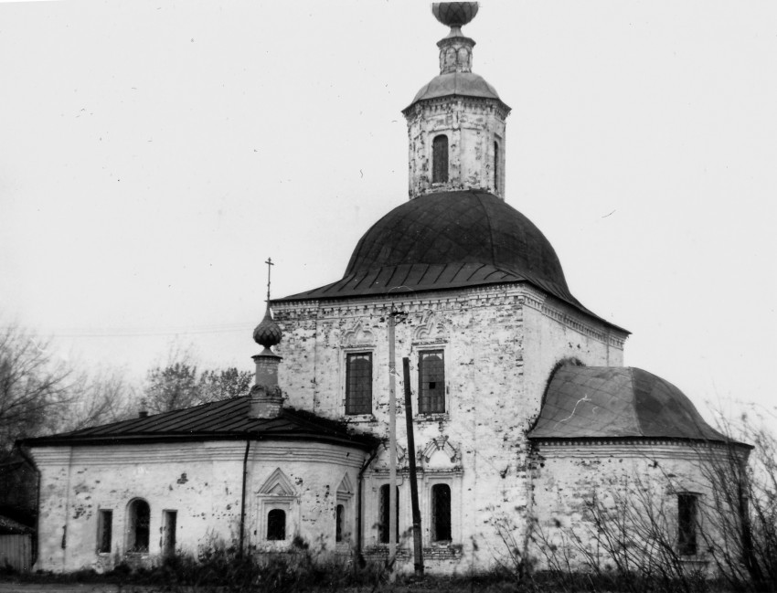 Церковь Космы и Дамиана на Козьмодемьянском погосте, Галич (Галичский район, Костромская область). фасады, Фото В.В. Лелецкого