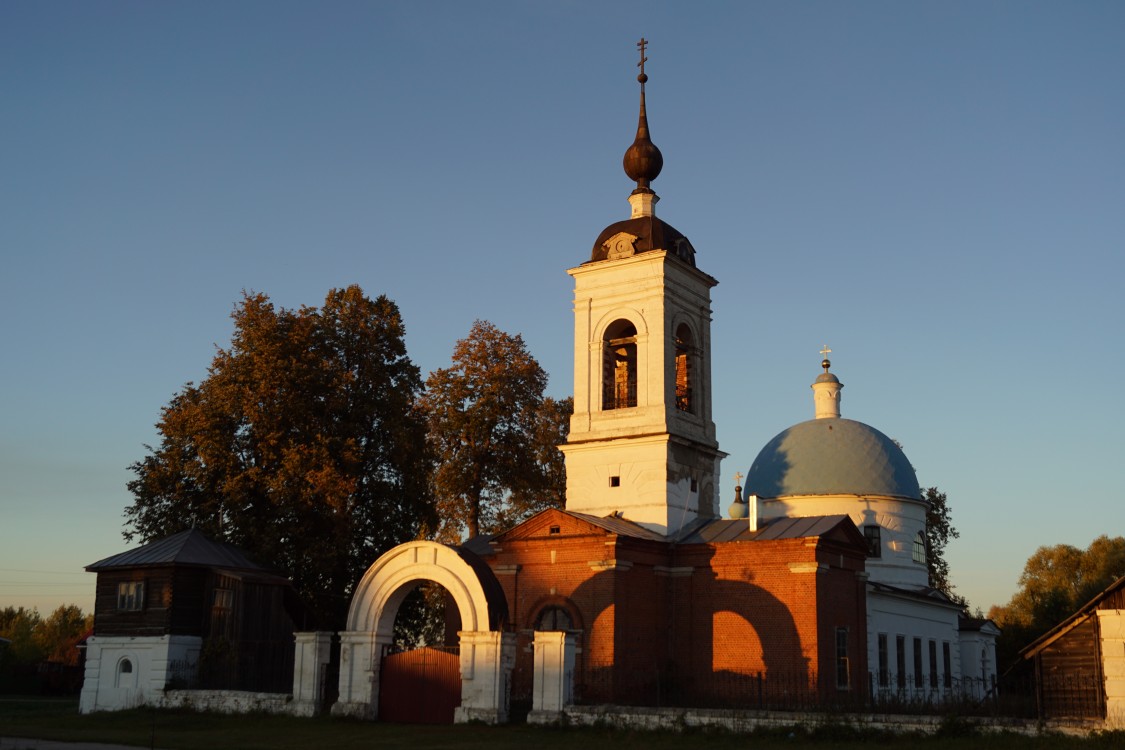 Гиблицы. Церковь Николая чудотворца. художественные фотографии