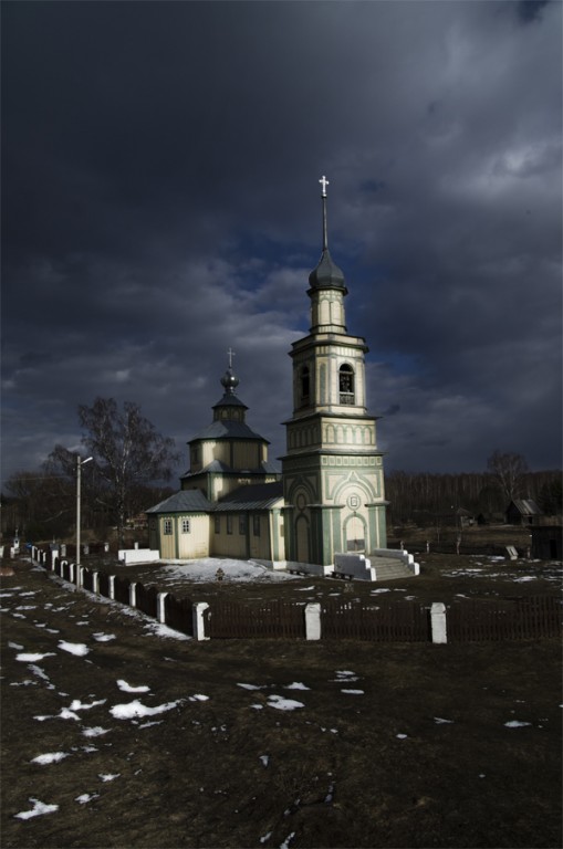 Даньково. Церковь Рождества Христова. художественные фотографии