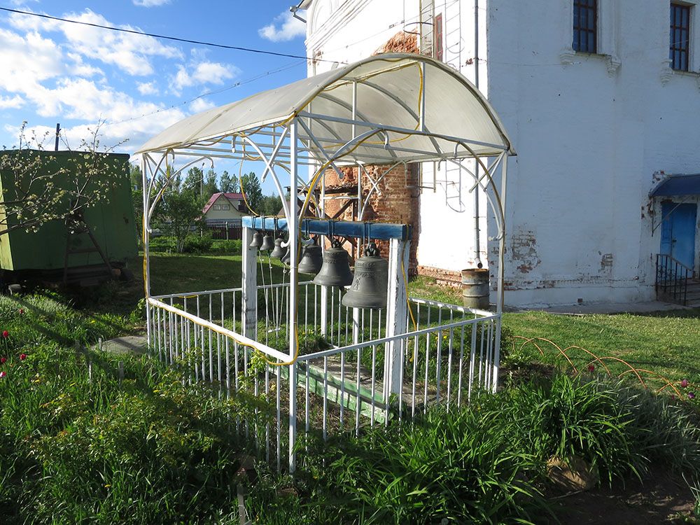 Тутаев. Церковь Благовещения Пресвятой Богородицы. дополнительная информация, Временная звонница