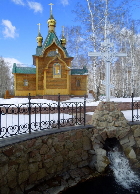 Ачаирский монастырь осенью