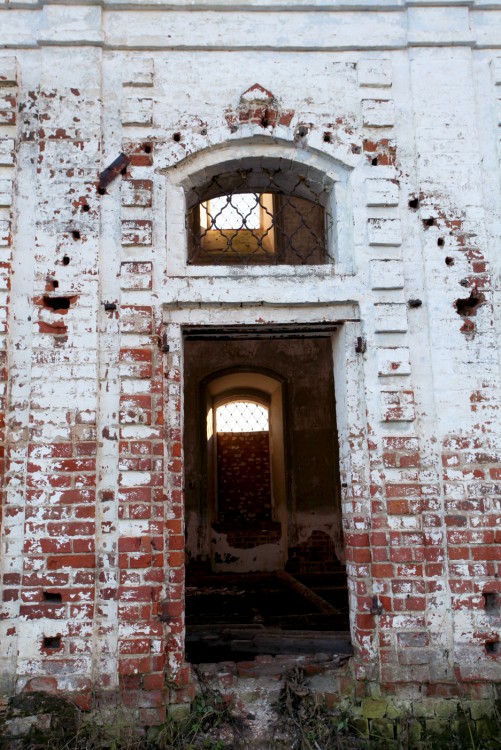 Церковь Иоанна Богослова, Гужово (Даниловский район, Ярославская область). архитектурные детали