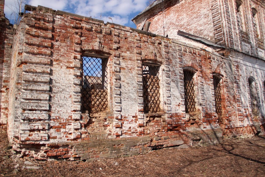 Церковь Иоанна Богослова, Гужово (Даниловский район, Ярославская область). фасады