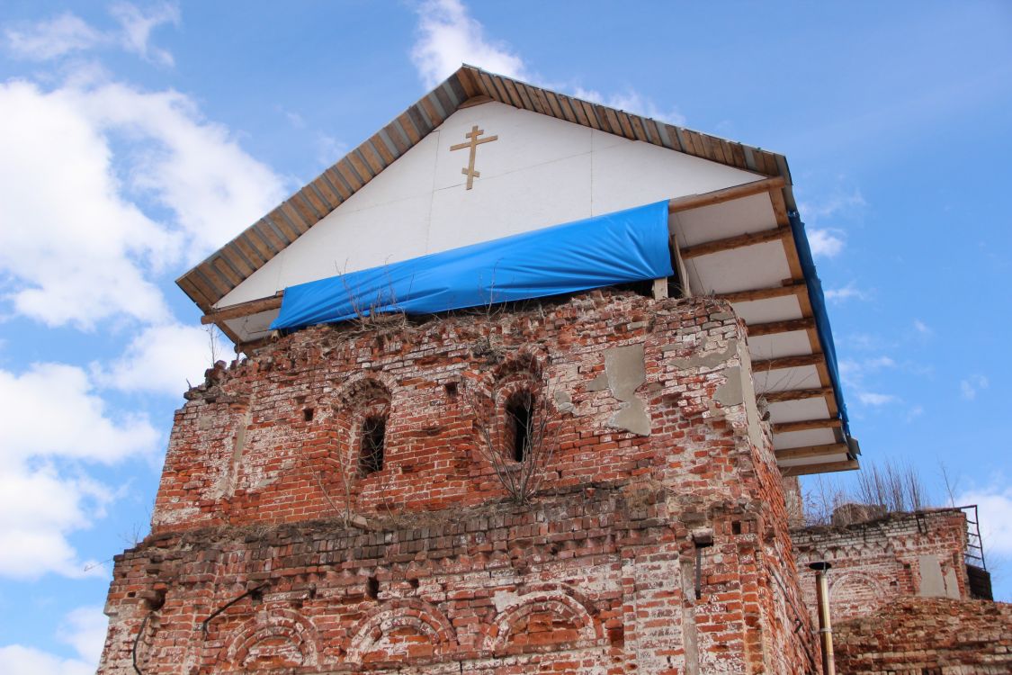 Церковь Воскресения Словущего, Белое (Пошехонский район, Ярославская область). архитектурные детали