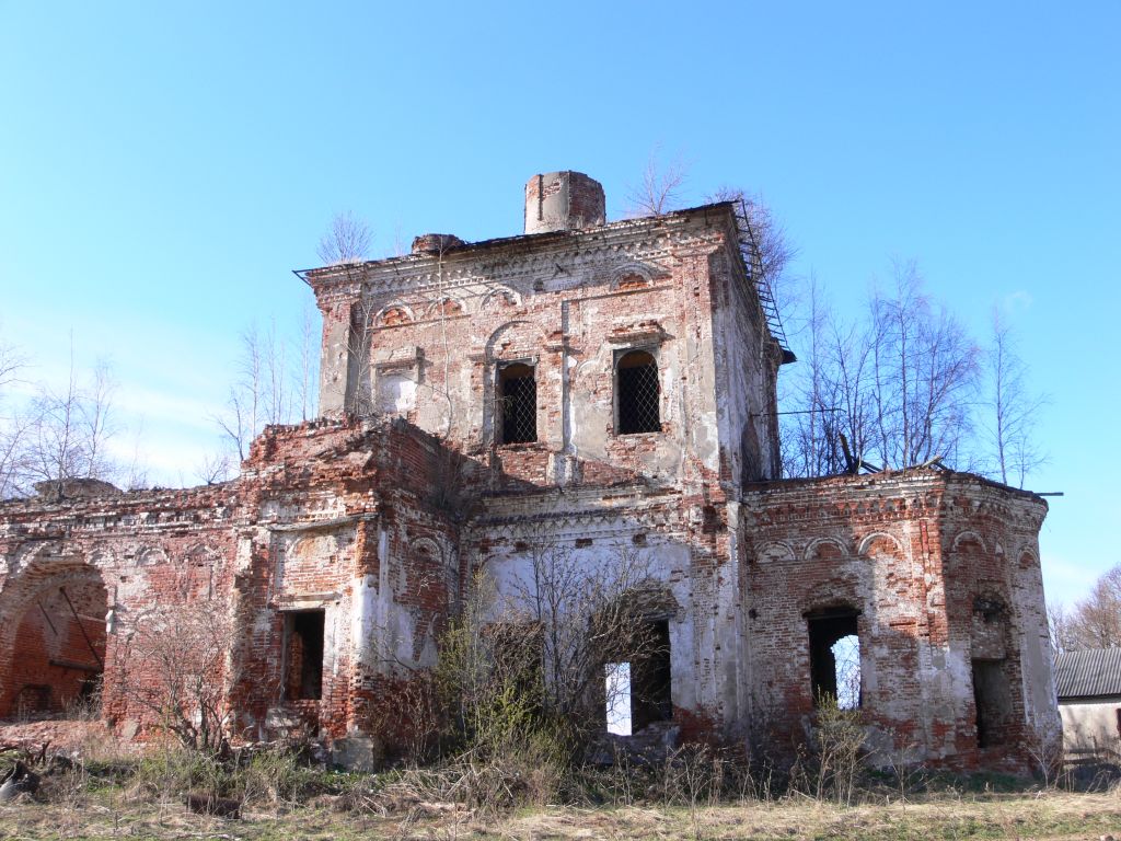 Церковь Воскресения Словущего, Белое (Пошехонский район, Ярославская область). фасады