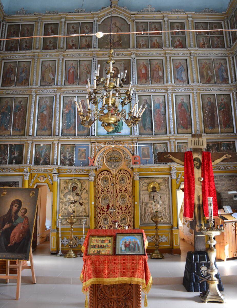 Церковь Жён-мироносиц, Дмитриевское (Пошехонский район, Ярославская область). интерьер и убранство