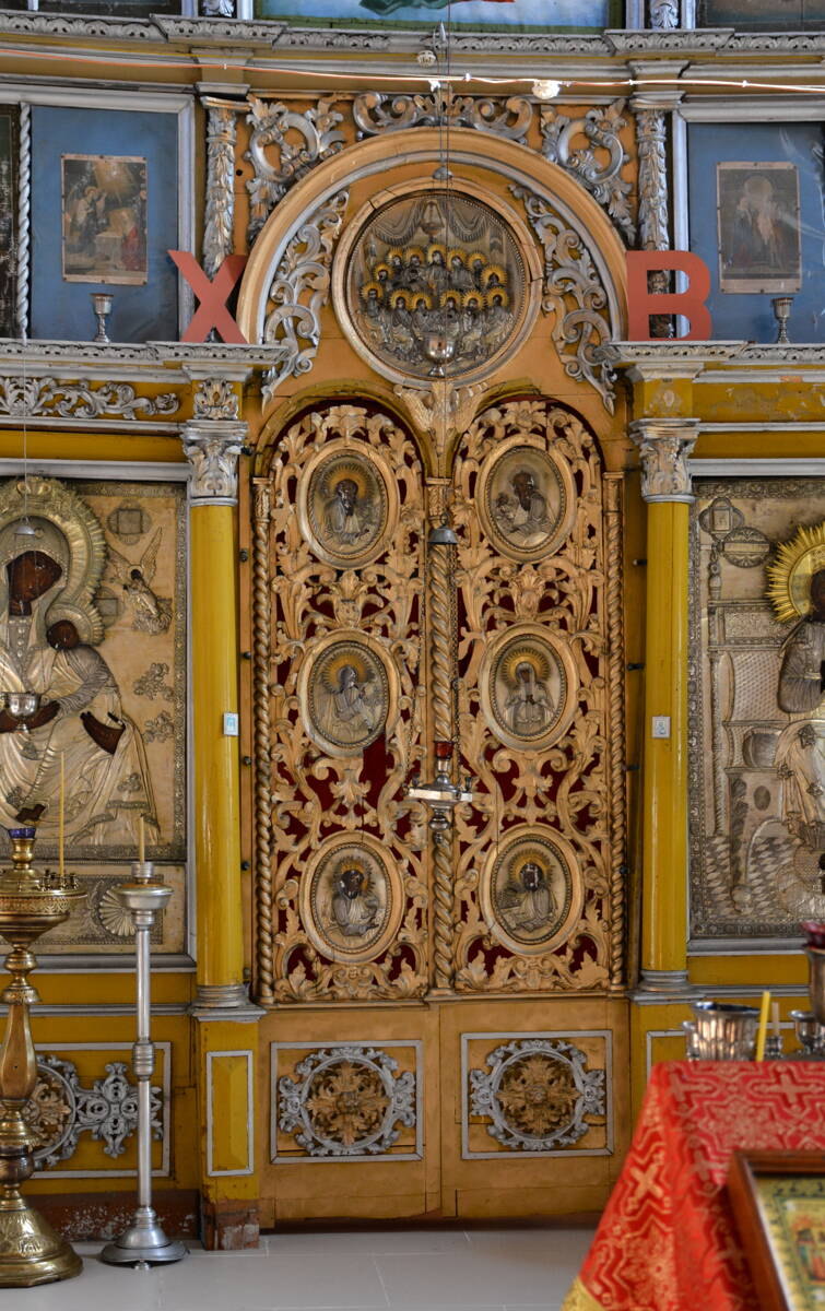 Церковь Жён-мироносиц, Дмитриевское (Пошехонский район, Ярославская область). интерьер и убранство