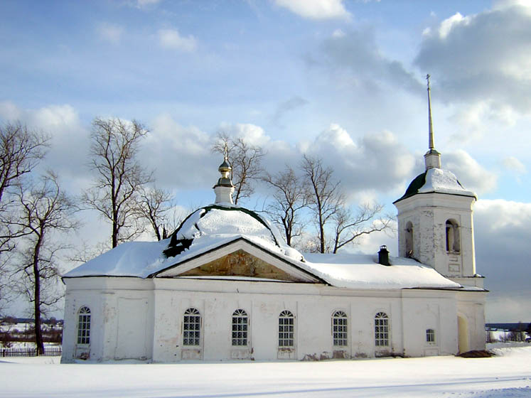 Турань. Церковь Георгия Победоносца. общий вид в ландшафте