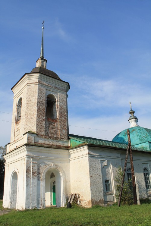 Турань. Церковь Георгия Победоносца. фасады