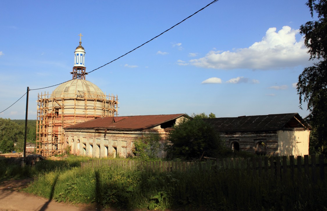 Верхошижемье. Церковь Троицы Живоначальной. фасады, Вид с северо-запада