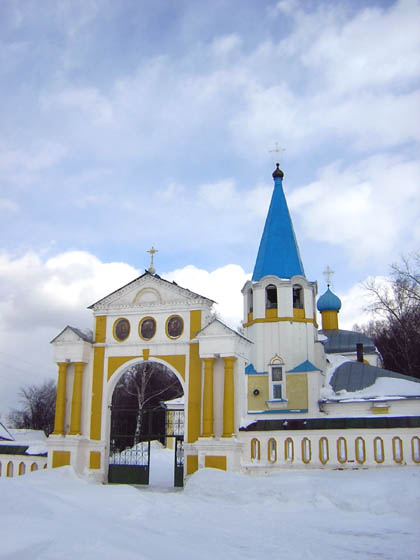 Советск. Церковь Покрова Пресвятой Богородицы. фасады