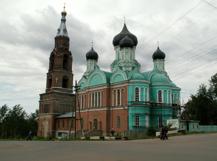 Яранск. Собор Троицы Живоначальной. фасады