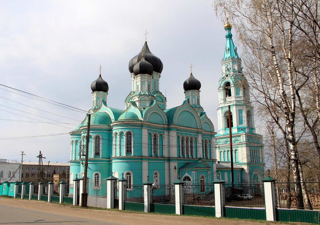 Яранск. Собор Троицы Живоначальной. фасады