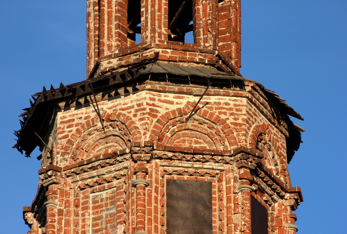 Церковь Рождества Пресвятой Богородицы, Рождественское (Яранский район, Кировская область). архитектурные детали