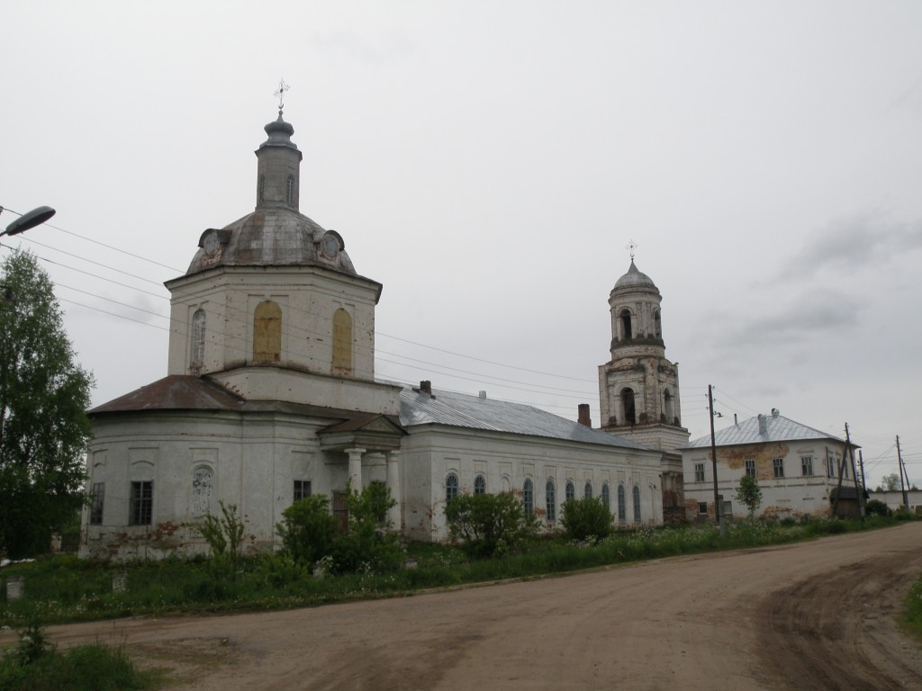 Адышево. Церковь Покрова Пресвятой Богородицы. фасады