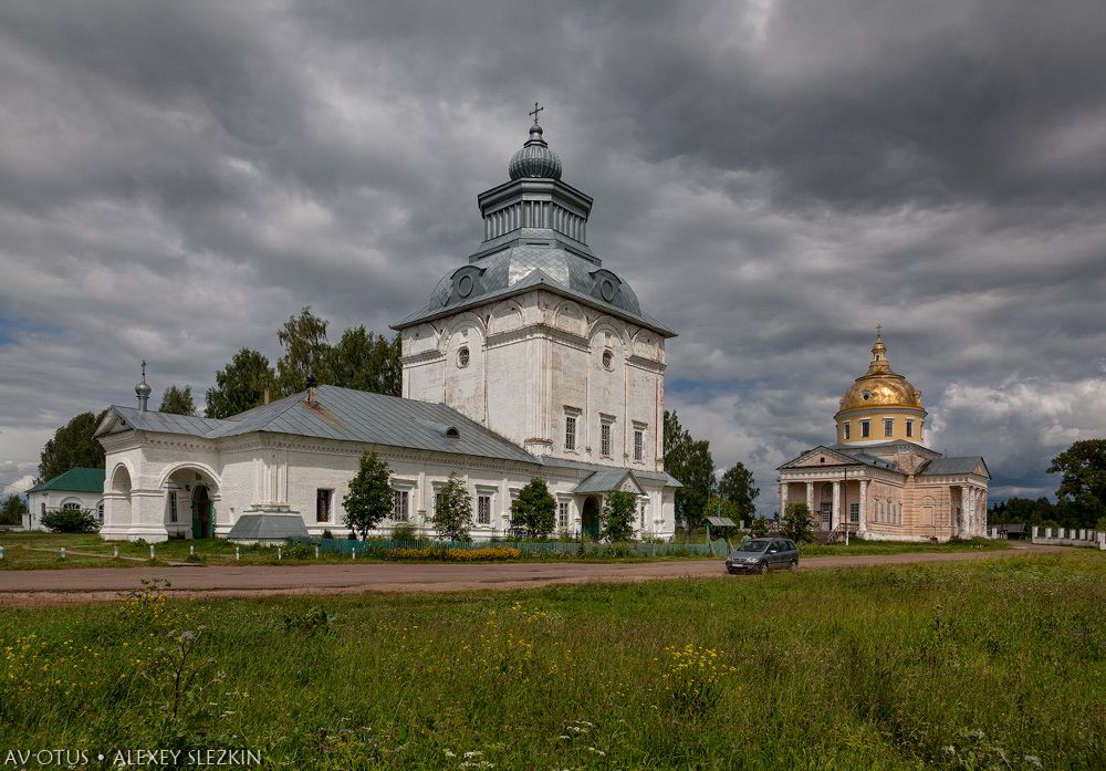 Великорецкое. Храмовый комплекс. Церкви Николая Чудотворца и Спаса Преображения. фасады