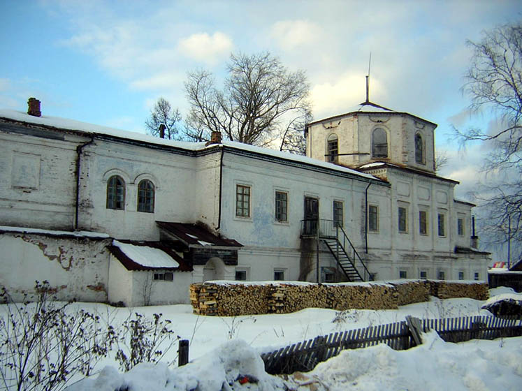 Лальск. Церковь Спаса Преображения. фасады