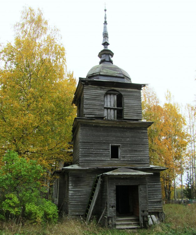Церковь Александра Невского, Ухтома (Вашкинский район, Вологодская область). фасады, западный фасад