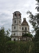 Храмовый комплекс. Церкви Воздвижения Креста Господня и Успения Пресвятой Богородицы, , Ухтома, Вашкинский район, Вологодская область