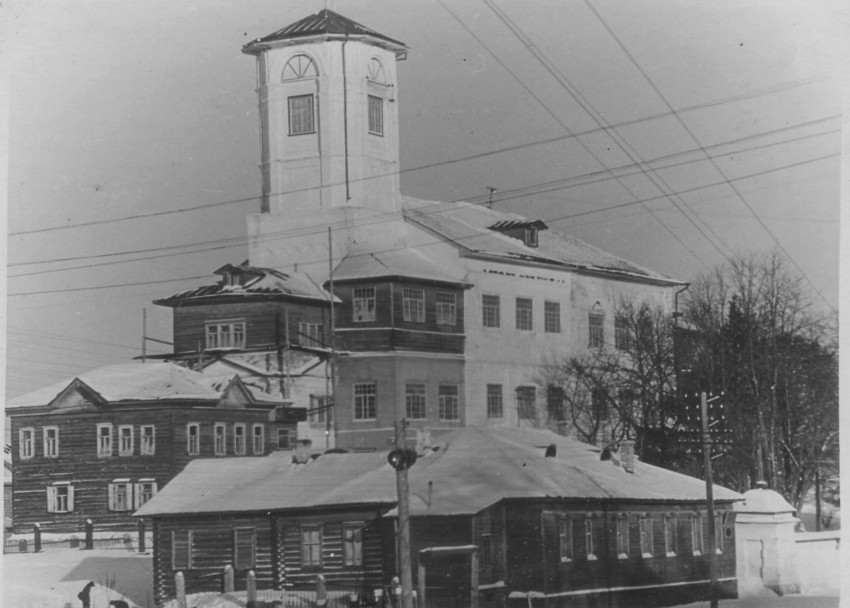 Волокославинское. Церковь Благовещения Пресвятой Богородицы. архивная фотография, Фотография из личного фотоархива. Дата съемки не известна.