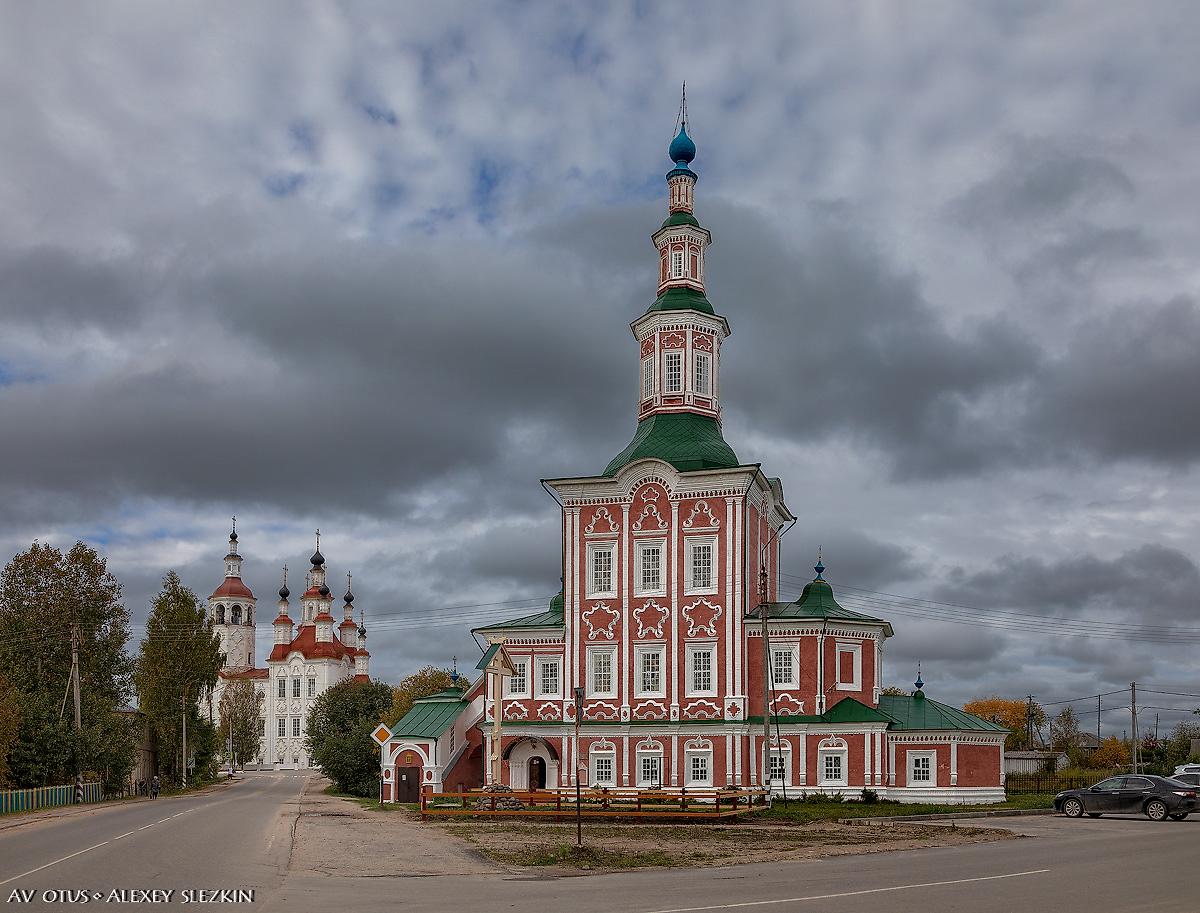 общий вид в ландшафте. Церковь Рождества Христова, Тотьма (Тотемский район, Вологодская область)